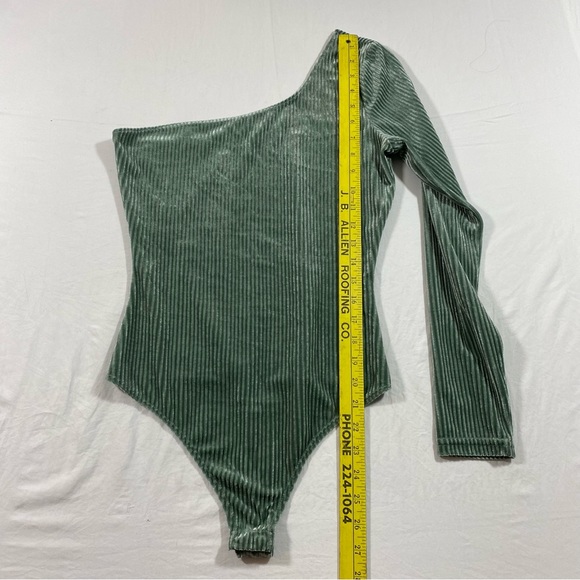 Le Lis Green Asymmetrical Bodysuit Long Sleeve suede One Arm Thong Soft … - Picture 5 of 8